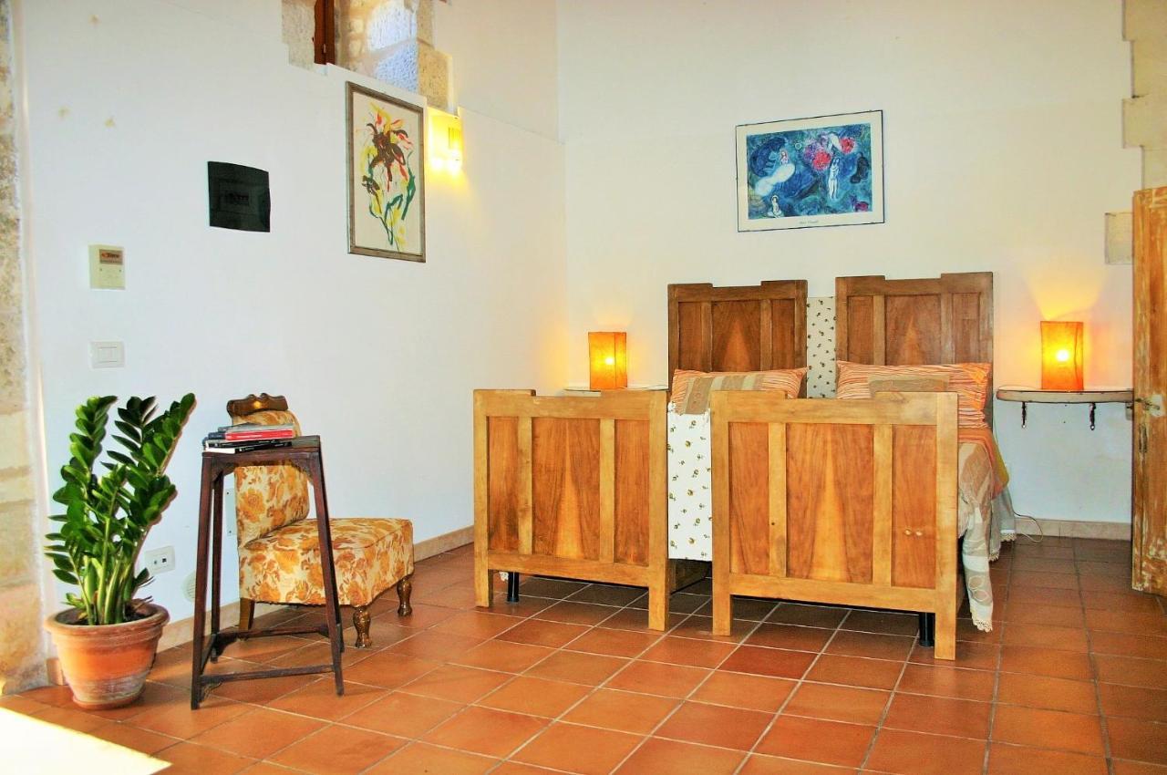 Vinciucci Bed and Breakfast Ispica Buitenkant foto