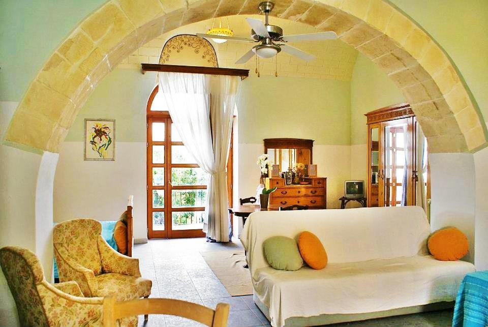 Vinciucci Bed and Breakfast Ispica Buitenkant foto