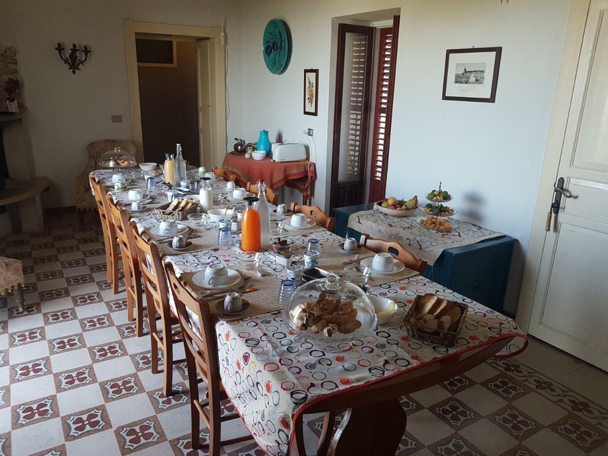 Vinciucci Bed and Breakfast Ispica Buitenkant foto